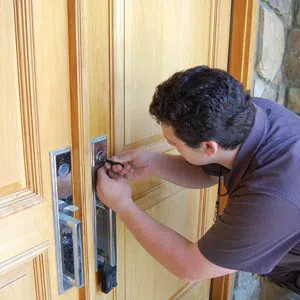Super Locksmith Service Van Nuys, CA 818-492-3075 - house-locksmith